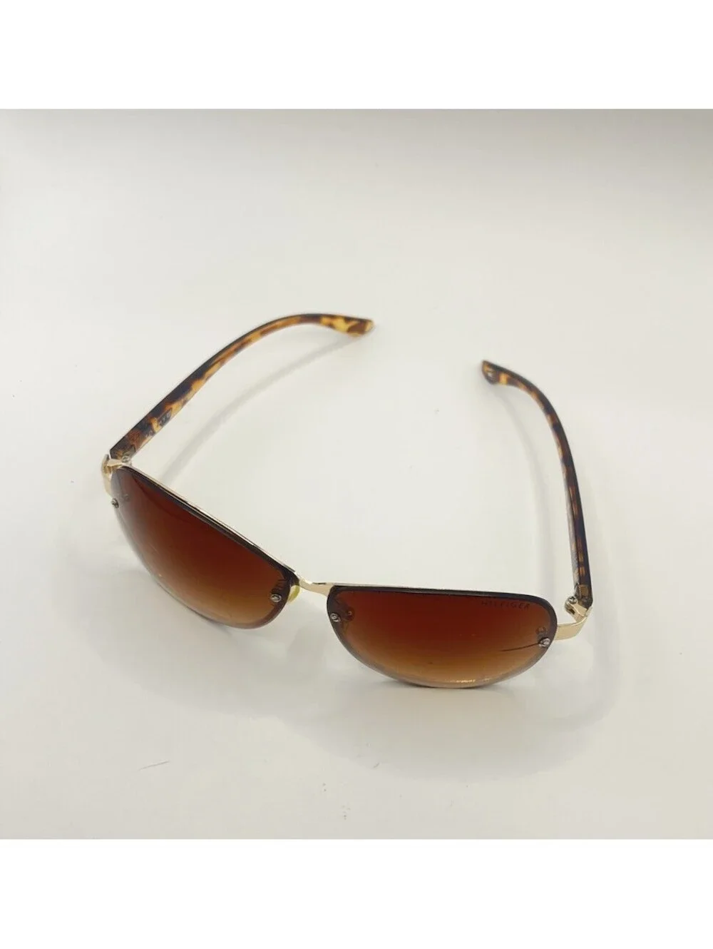 Tommy Hilfiger Melone Sunglasses WM OL78 Rimless Brown Gradient Tortoise 62mm